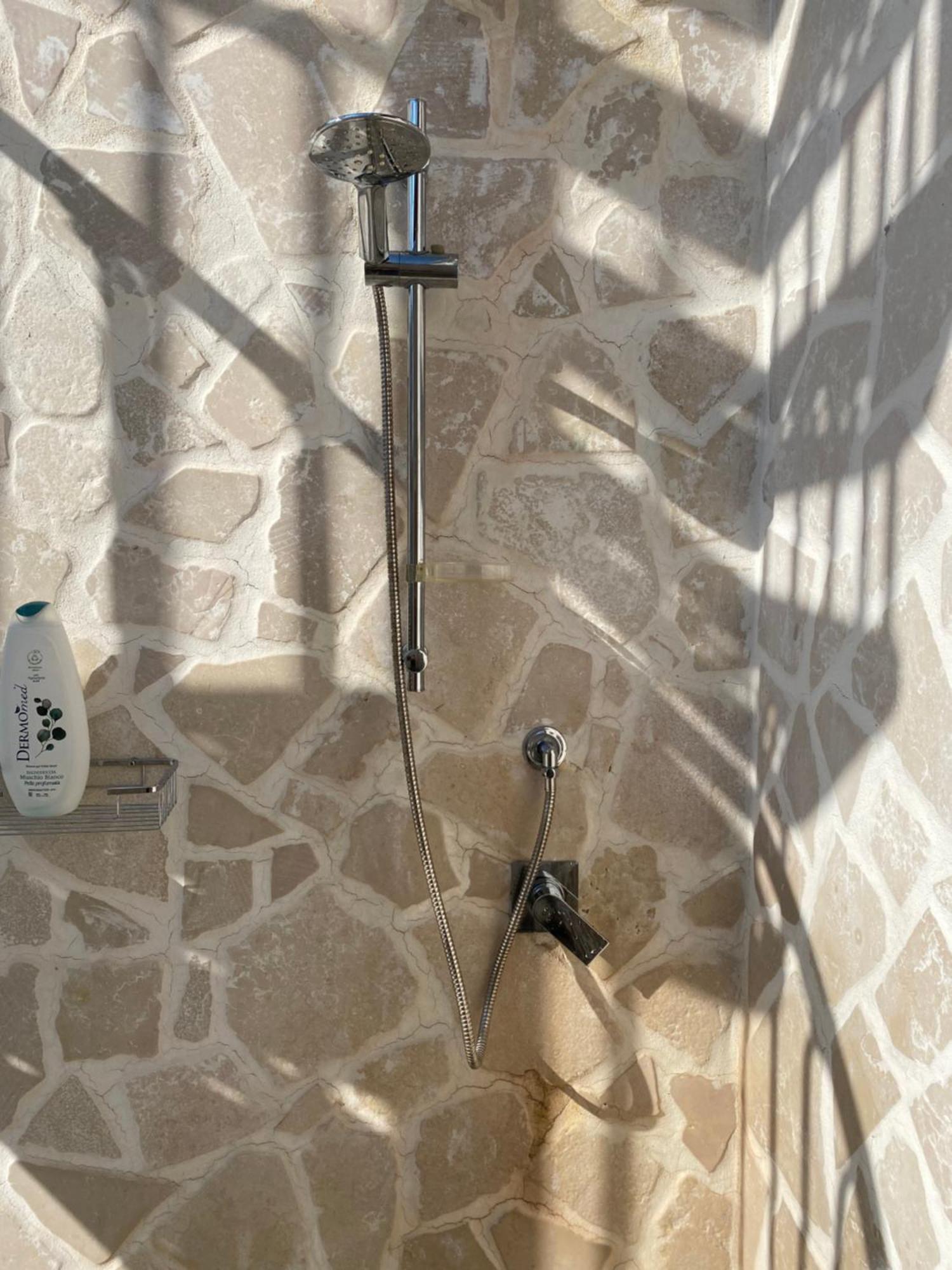 Brezza Marina Apartment Taranto Luaran gambar